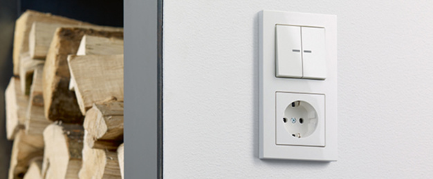JUNG KNX Taster F 10 bei Elektro Sambeth in Ochsenfurt-Hopferstadt